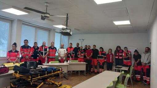 Preverili ich pripravenosť: 82 študentov urgentnej medicíny v Nových Zámkoch má za sebou dôležitý míľnik