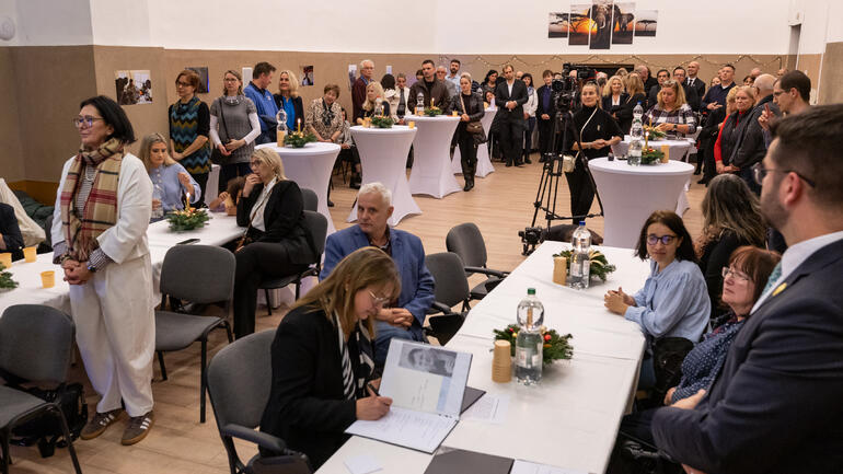 GALÉRIA: Odkaz ľudskosti žije: Prvé Ceny profesora Vladimíra Krčméryho putujú do rúk významných osobností