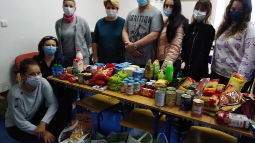 Solidarita v čase pandémie: Študenti a pedagógovia pomáhajú rodinám v núdzi