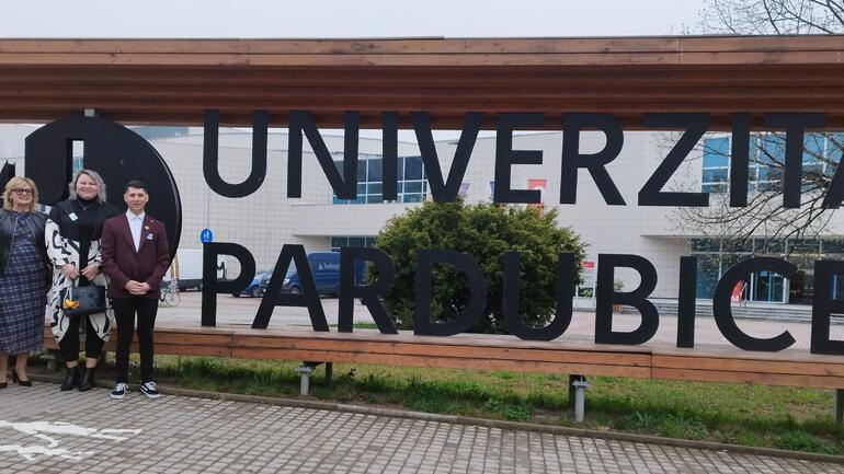 MEDZINÁRODNÝ ÚSPECH ŠTUDENTOV V PARDUBICIACH