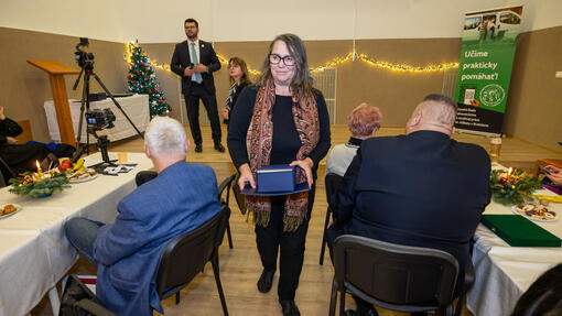 Odkaz ľudskosti žije: Prvé Ceny profesora Vladimíra Krčméryho putujú do rúk významných osobností