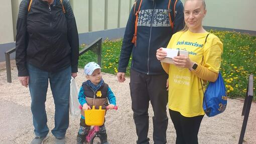 DRUHÁCI VYŠLI DO ULÍC NA DEŇ NARCISOV