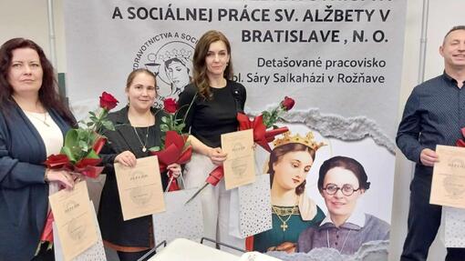 Sociálna práca v praxi – zažiť, pochopiť, pomáhať – odborné kolokvium