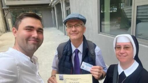 Skúsený tím VŠZaSP získal licenciu pre sanitku v Albánsku, deti teší futbal