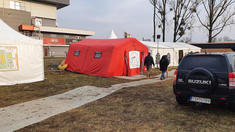 Pomoc v zdravotníckom centre intervenčného tímu