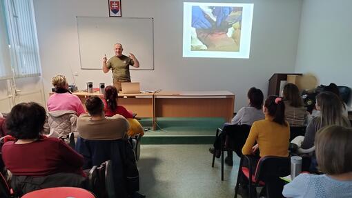 NAVŠTÍVILI NÁS VOJNOVÍ VETERÁNI – ZDRAVOTNÍCI