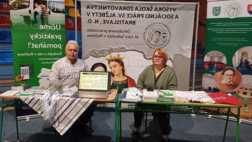 Naše detašované pracovisko na veľtrhu ALMA-MATER
