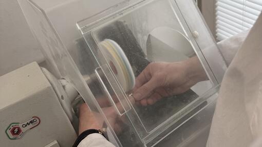 Máte záujem študovať zubnú techniku? Tu sú všetky informácie o študijnom programe Zubná technika na jednom mieste