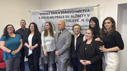 Sociálna práca v praxi – zažiť, pochopiť, pomáhať – odborné kolokvium