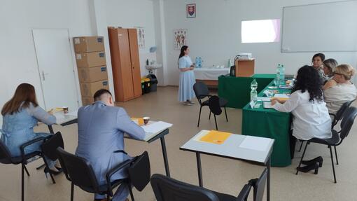 BAKALÁRI A MAGISTRI ÚSPEŠNÍ NA ŠTÁTNYCH SKÚŠKACH